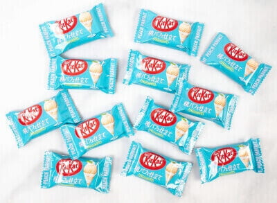 Kit Kat Mini Peach Parfait
