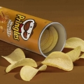 Pringles Honey Mustard, słodkawy smak miodu i ostrość musztardy