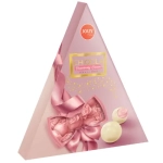 Chiqola Strawberry Cream Pralines Triangle 110g